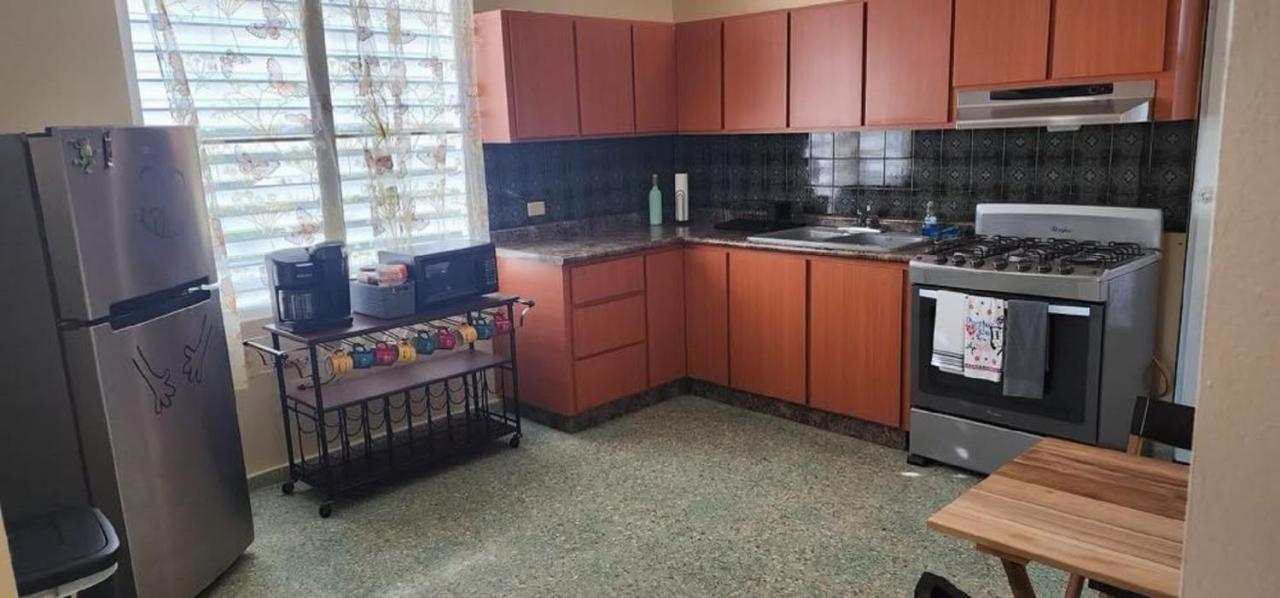 Bright 2Br In Aguadilla 7 Mins To Beaches 2Nd Floor Retreat Camaceyes Exteriér fotografie